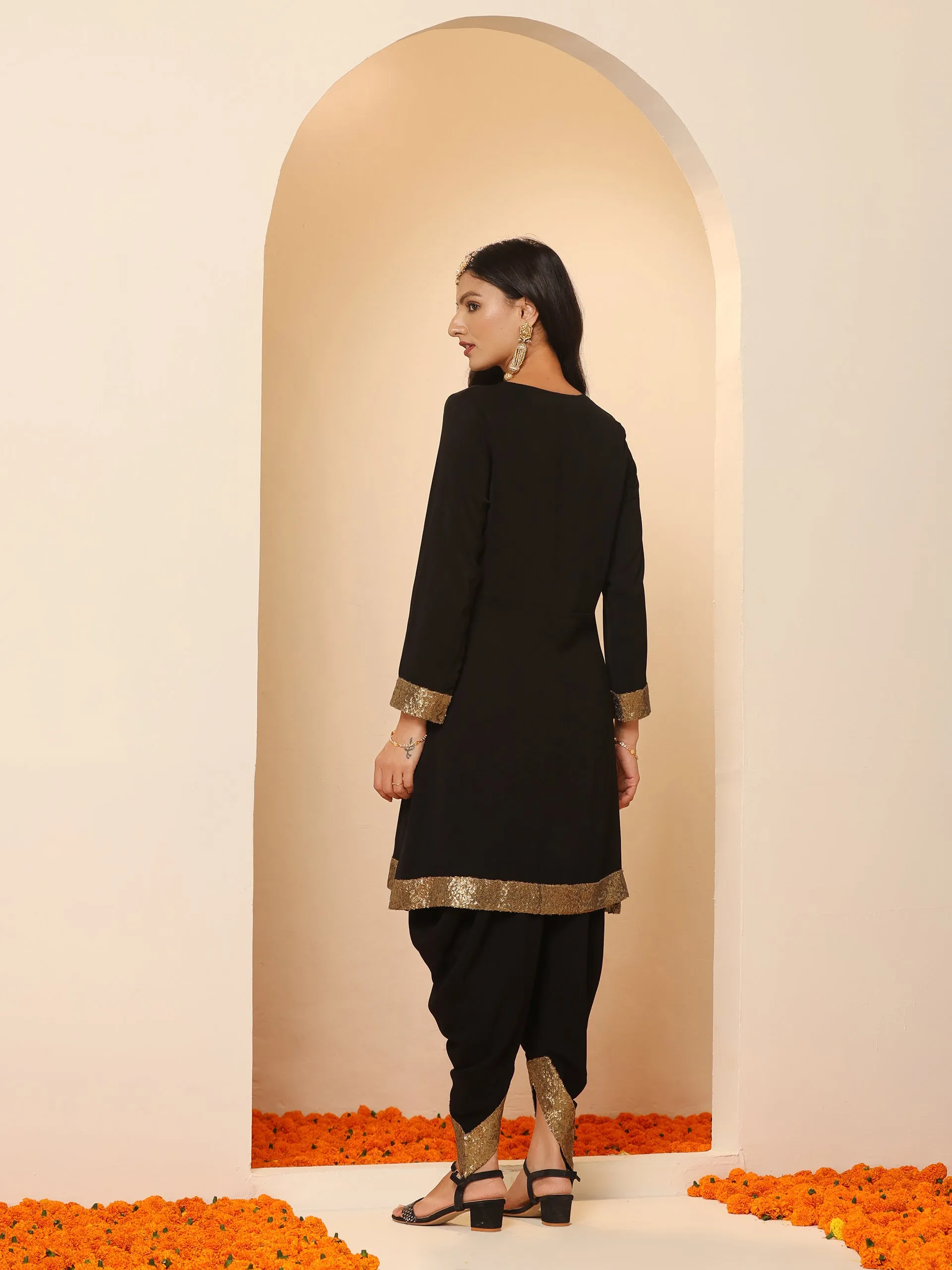 2 Pc SET - Black and Gold Sequin Kurta and Pant