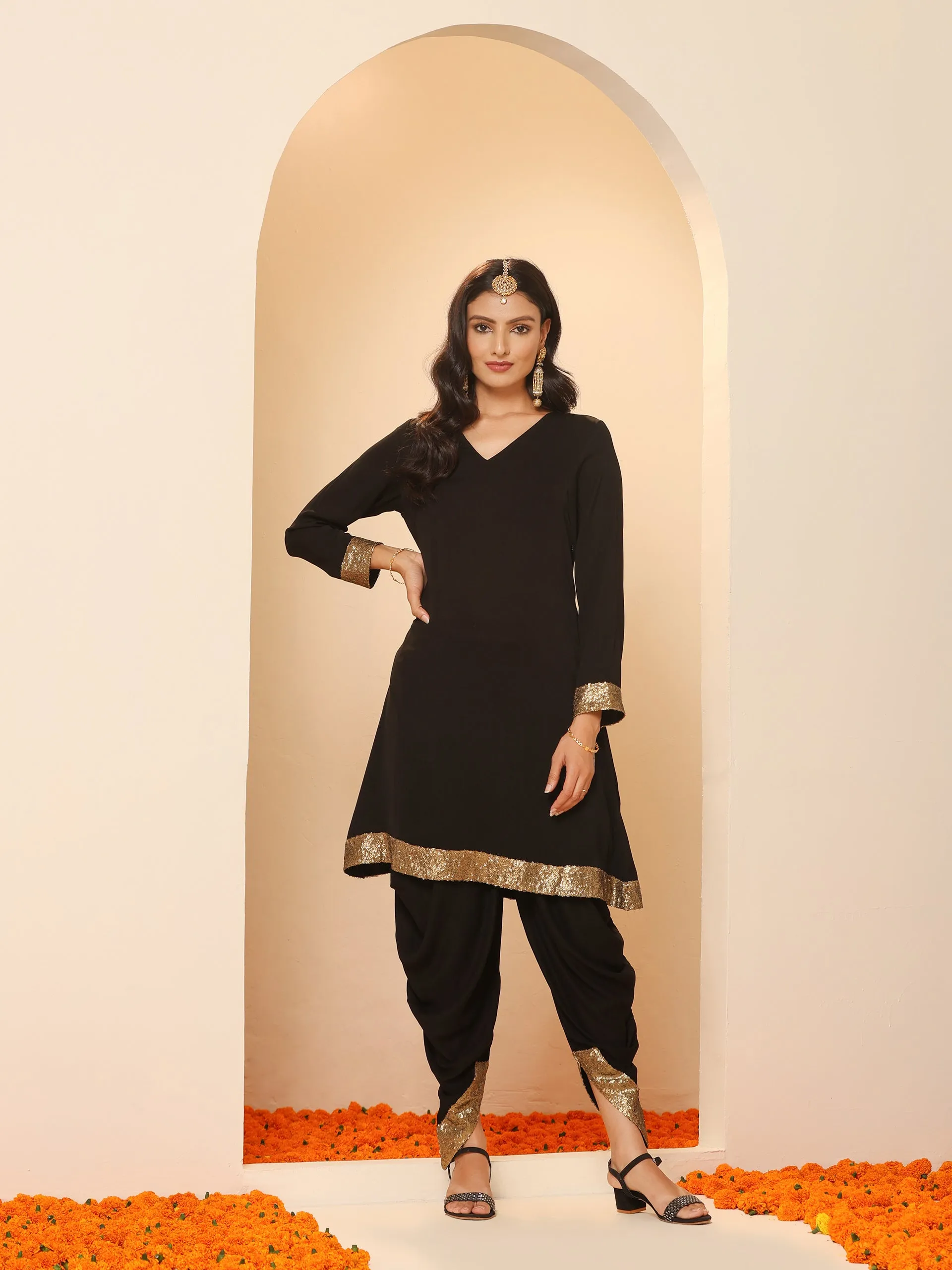 2 Pc SET - Black and Gold Sequin Kurta and Pant