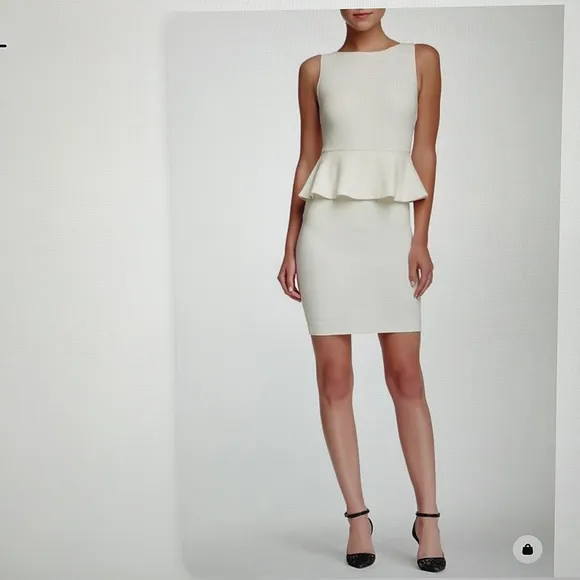 🆕ALICE &amp; OLIVIA Ivory Peplum Dress sz 2