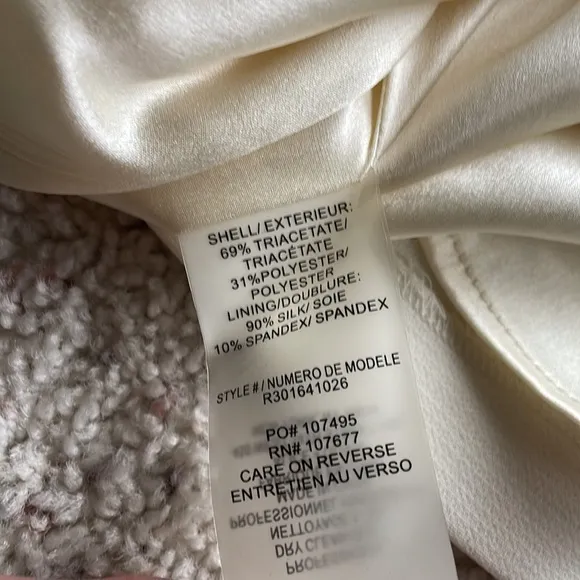 🆕ALICE &amp; OLIVIA Ivory Peplum Dress sz 2