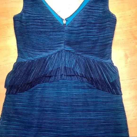 BCBG NWOT Sven micropleat minidress navy teal S