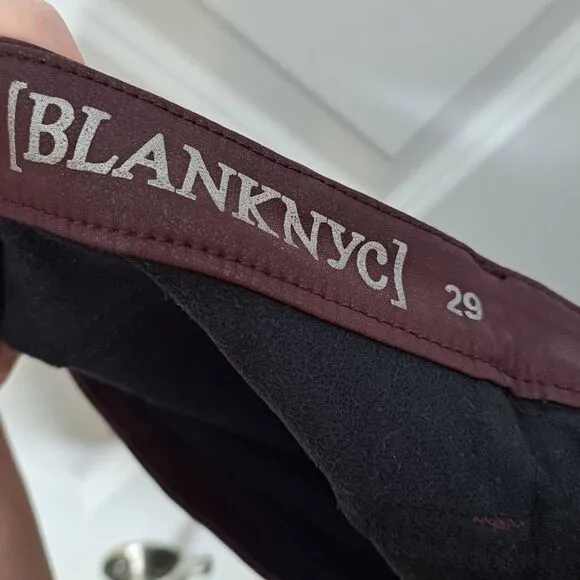 Blank NYC Women's Burgundy Five Pocket Vegan Leather Pants In Going Downtown siz