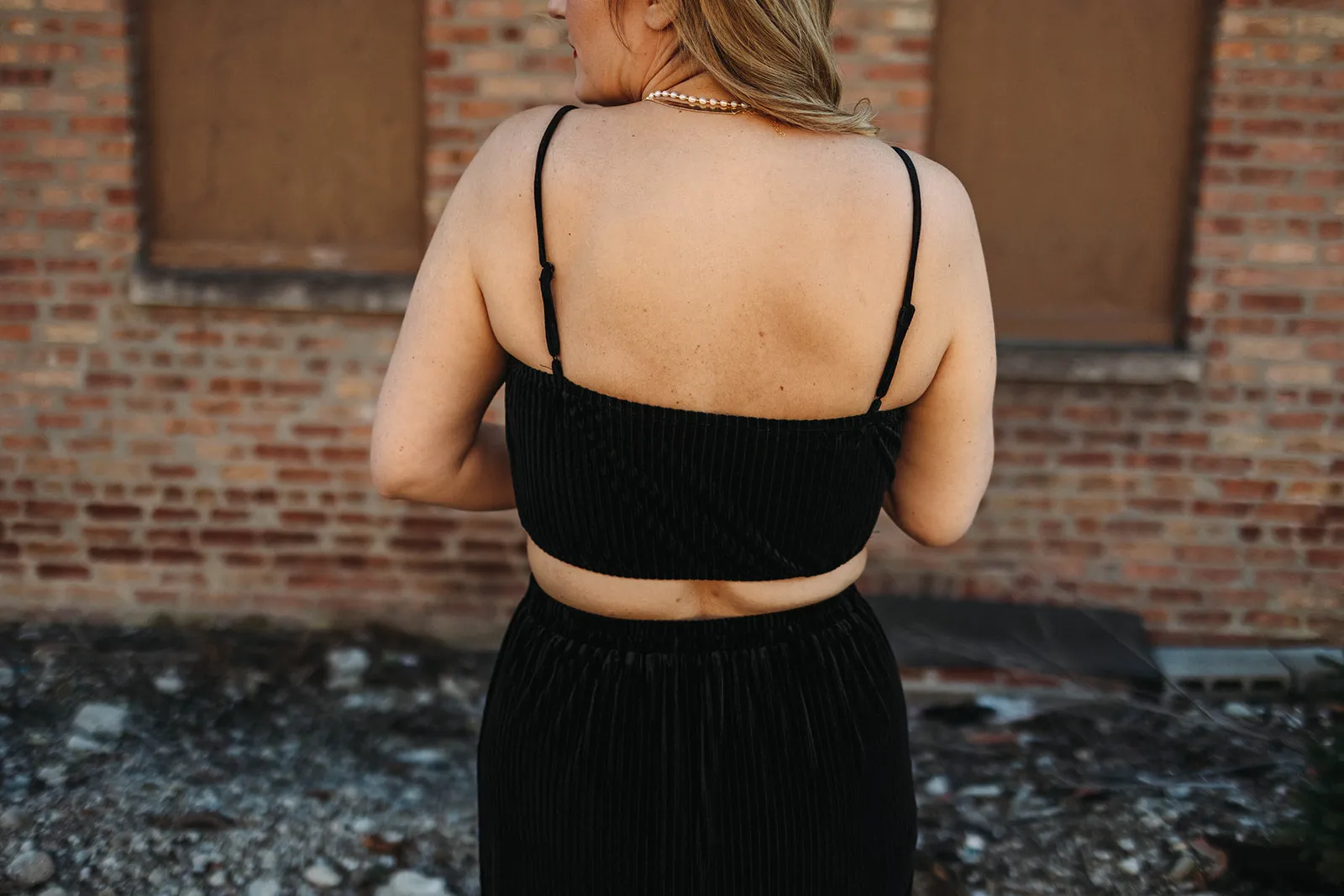 bowie velvet bralette in black