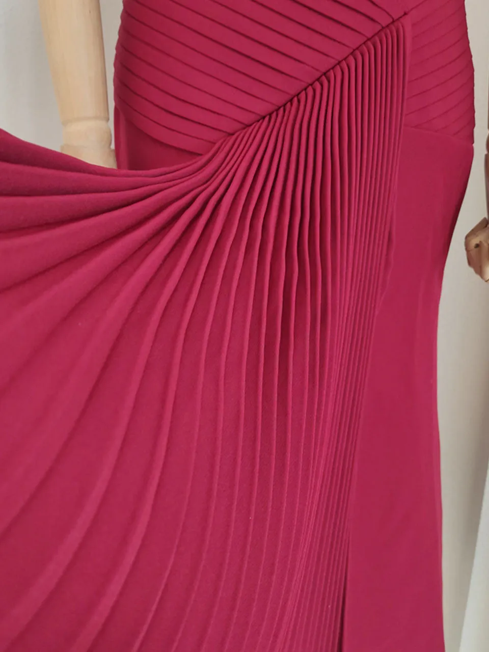 Burgundy Pleated Off-shoulder Maxi Dress