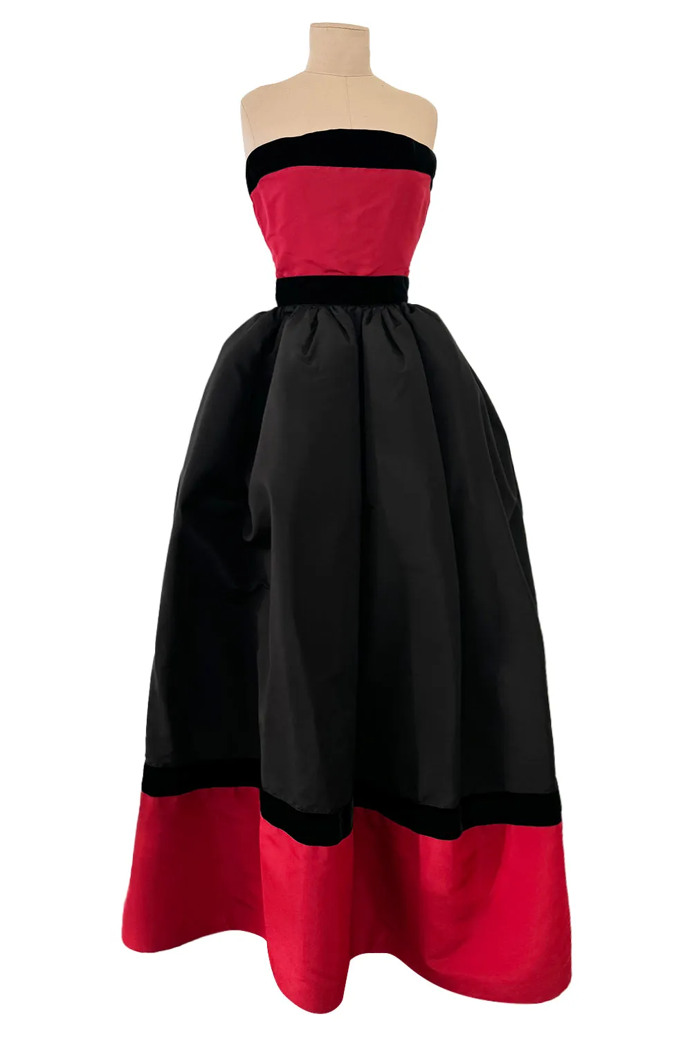 c.1990 Nina Ricci by Gerard Pipart Haute Couture Strapless Red & Black Silk Dress