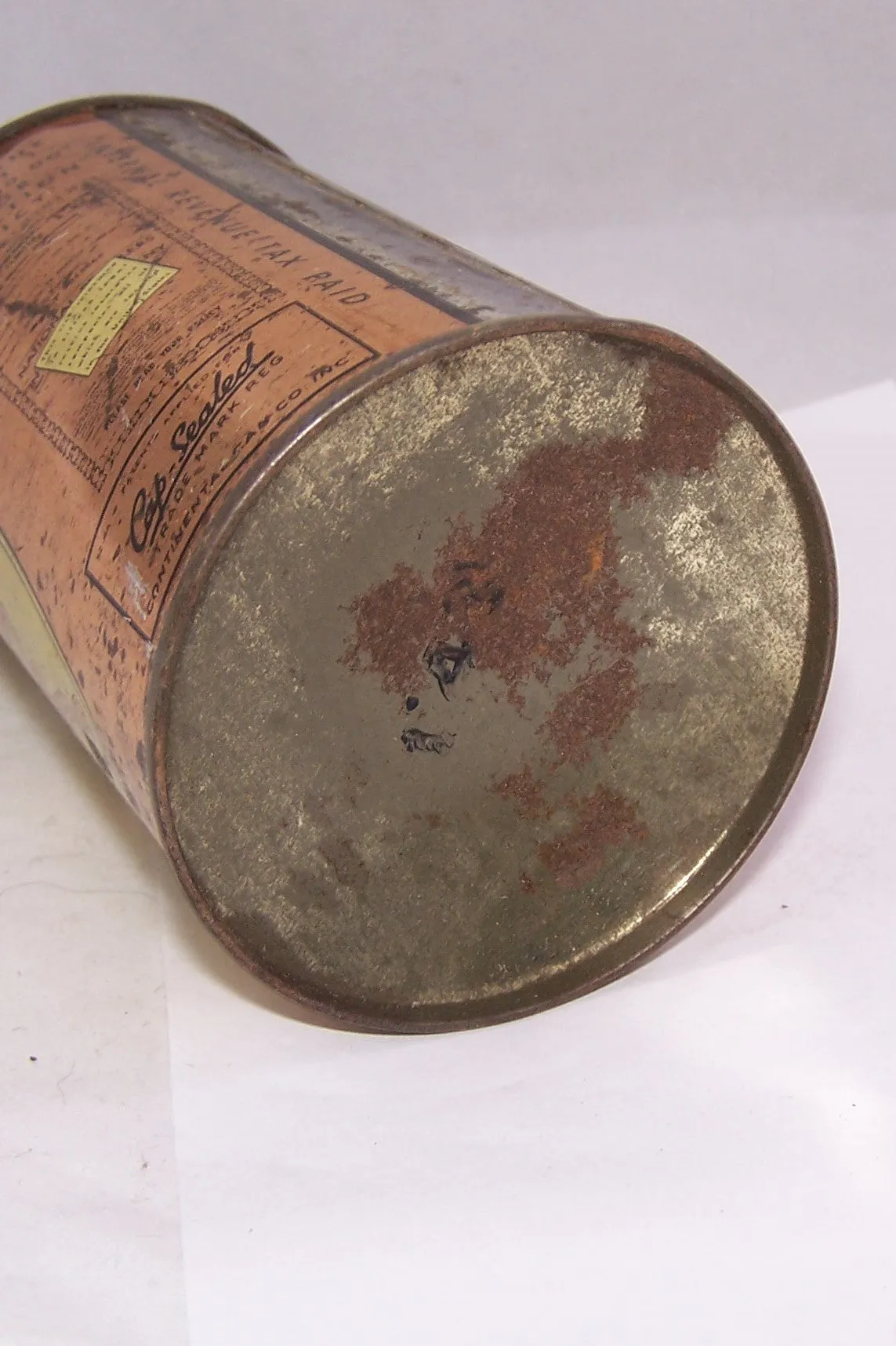 Champagne Velvet Cone Top Beer Can