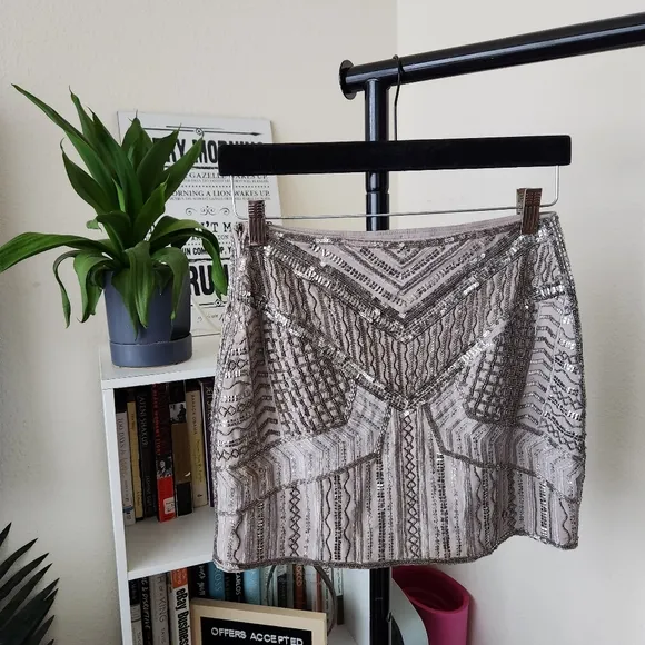 Club Monaco Grey Silver Sequin Beaded Mini Skirt