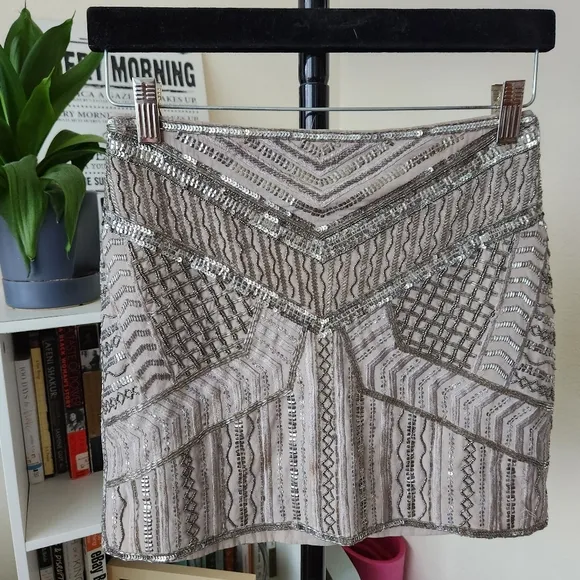 Club Monaco Grey Silver Sequin Beaded Mini Skirt