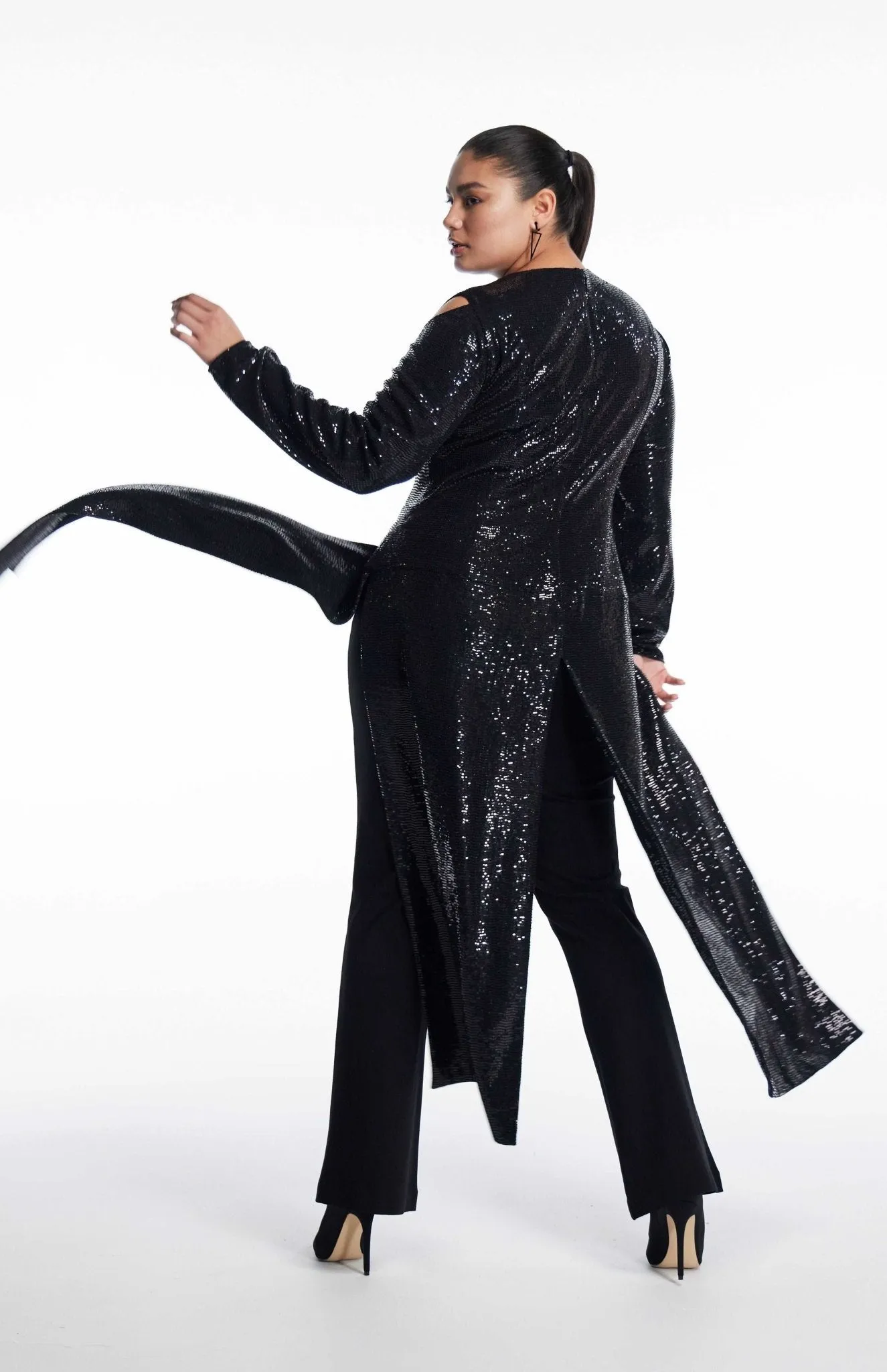 Cypreea | Dazzling Drama: Curve Sequin Top