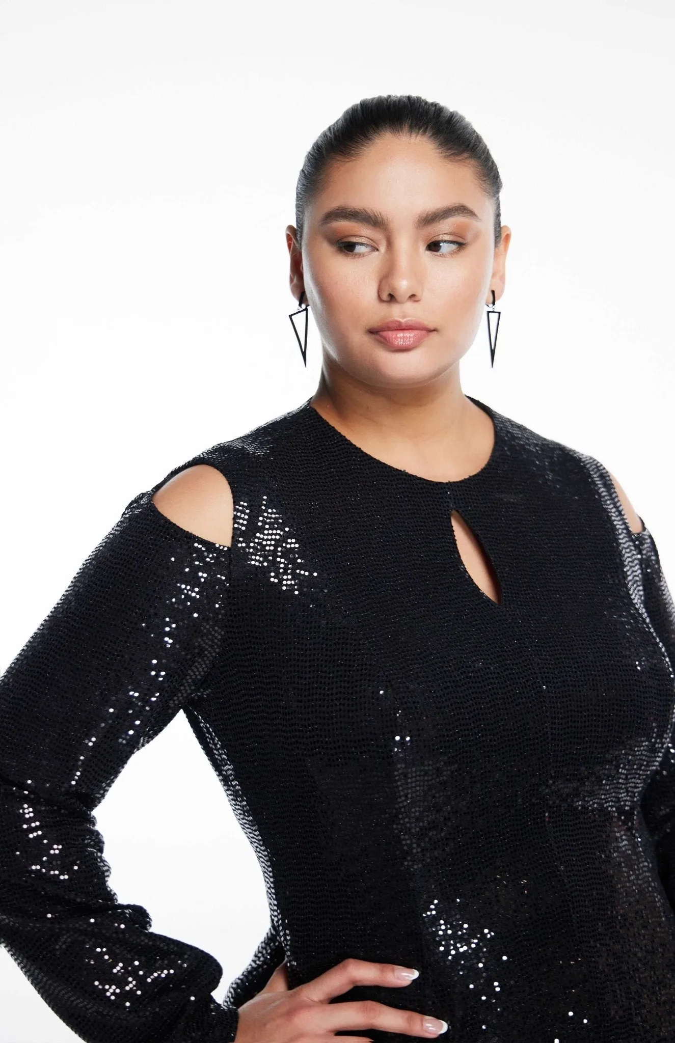 Cypreea | Dazzling Drama: Curve Sequin Top