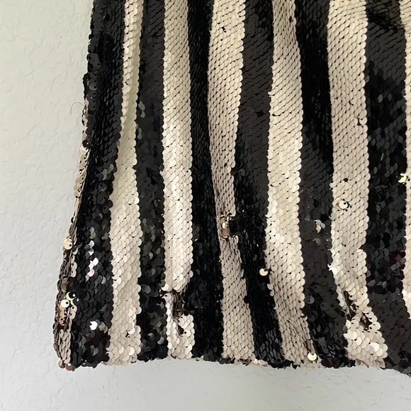 DO BE Striped Sequin Skirt M