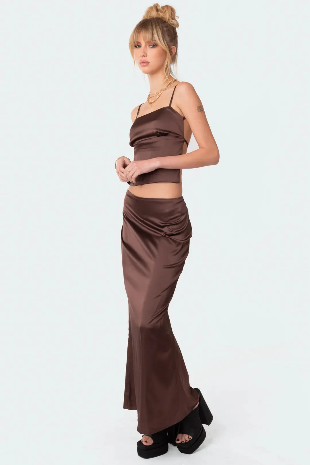 Edikted - Open Satin Set in Brown