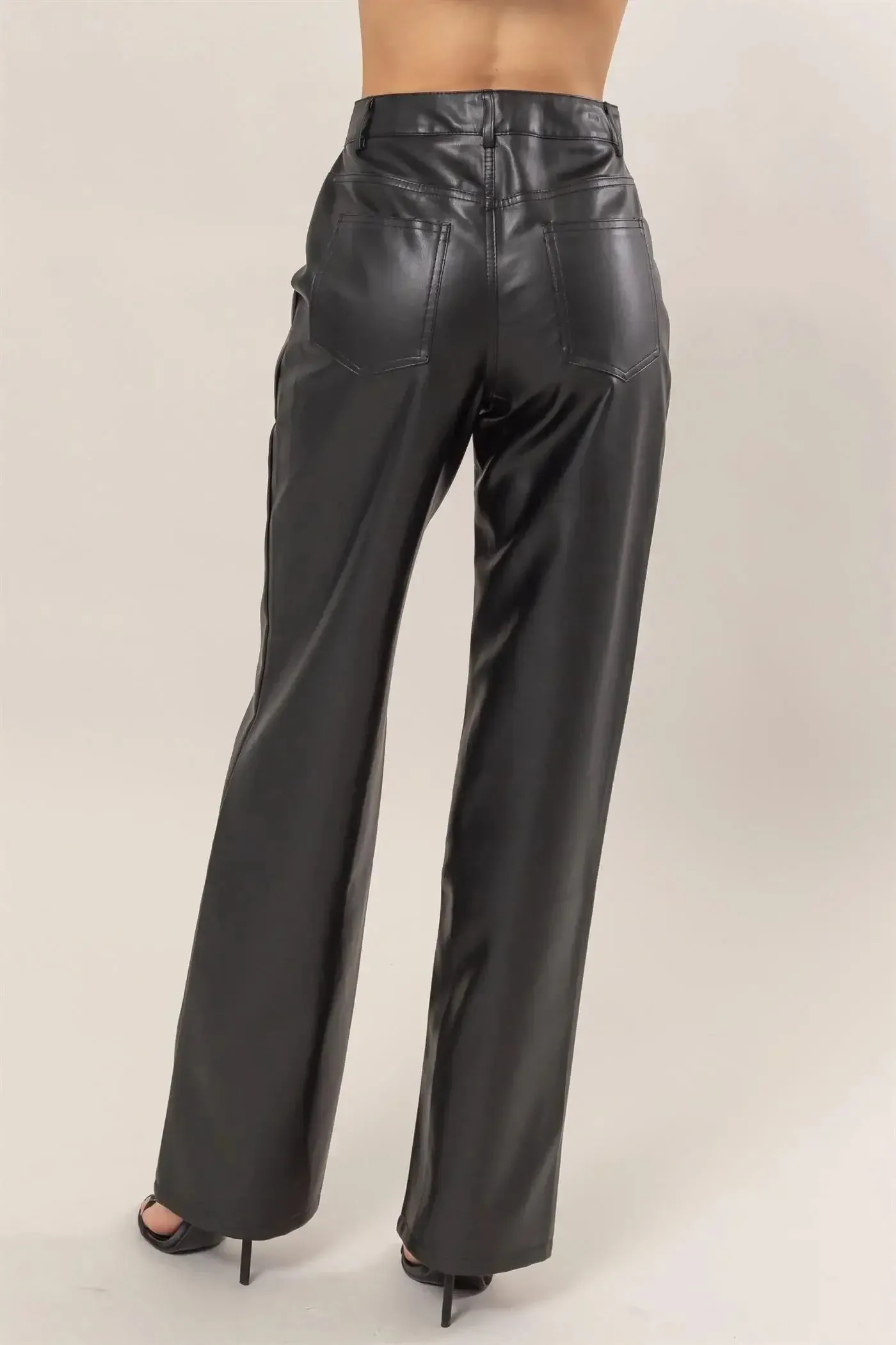 HIGH-WAIST STRAIGHT LEATHER PANTS