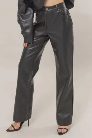 HIGH-WAIST STRAIGHT LEATHER PANTS