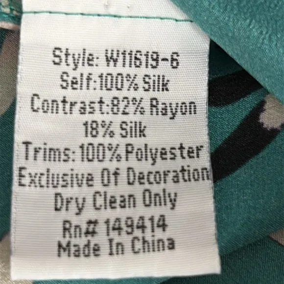 Johnny Was 100% Silk Floral Button Front Pajama Top/Blouse in Teal - Size Medium