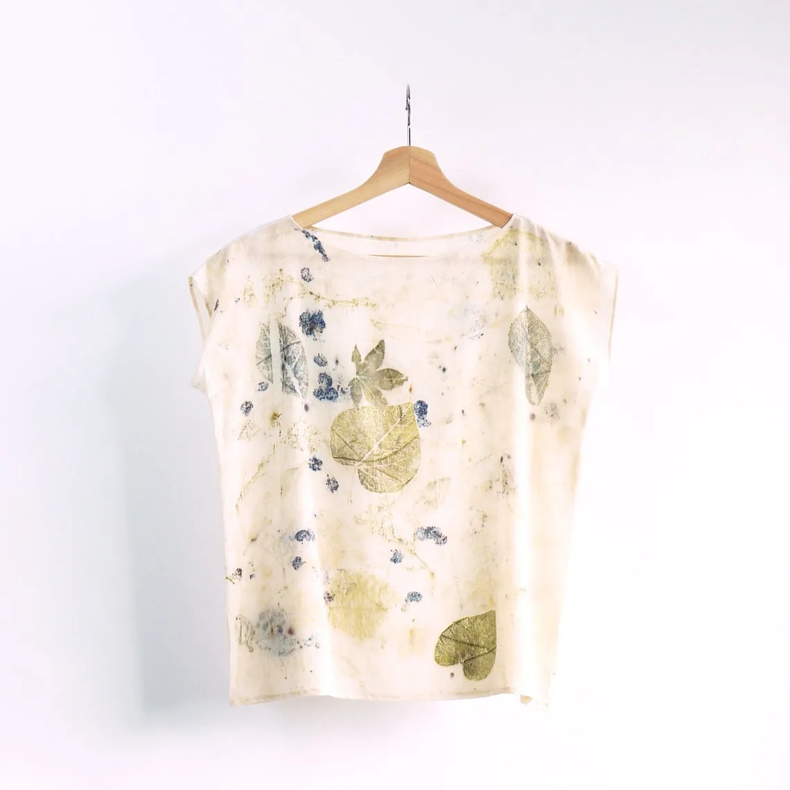 Leaf Print silk top. Eco print top, botanical natural dye silk top.