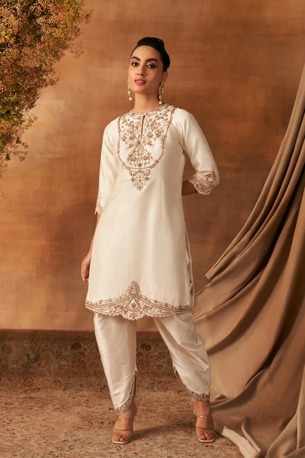 Leina Kurta Dhoti Set