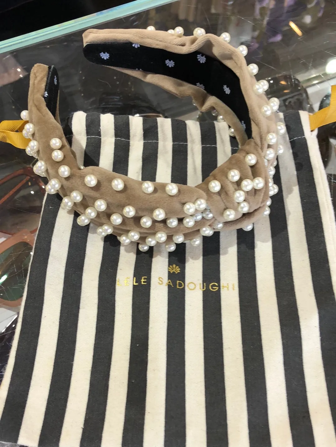 Lele Sadoughi Beige Velvet Pearl Top Knotted Heabband