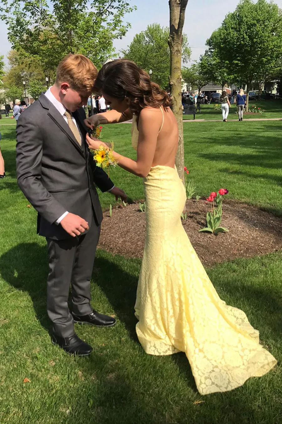 Mermaid Open Back Lace Yellow Prom Dress