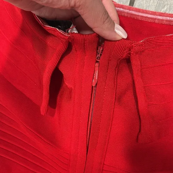 Miss Circle Bodycon Off the shoulder Bandage Red Dress Size Medium