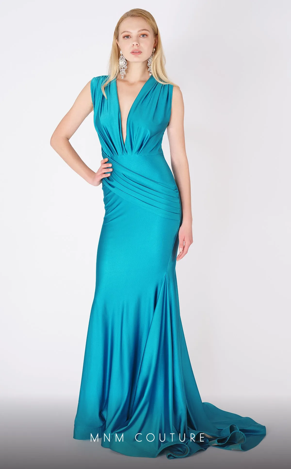 MNM Couture  L0001