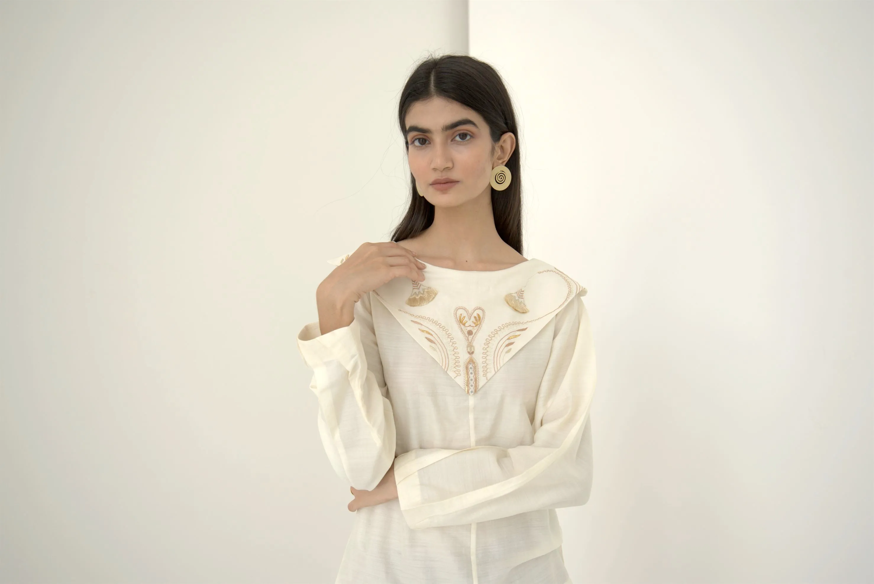 New Season Summer to Fall 2024-Top Embroidered Pleated Silk Off White-OW/TS/043-Suzanne-Fashion Edit Hemji