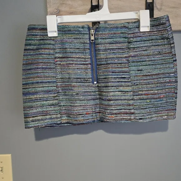 NWT CHASER Blue Multicolor MetallicTweed Skirt, Size Medium