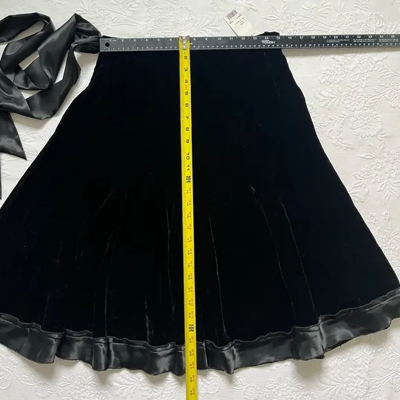 NWT NY COLLECTION Black Y2K Velvet Whimsical Midi Skirt Satin Sash M