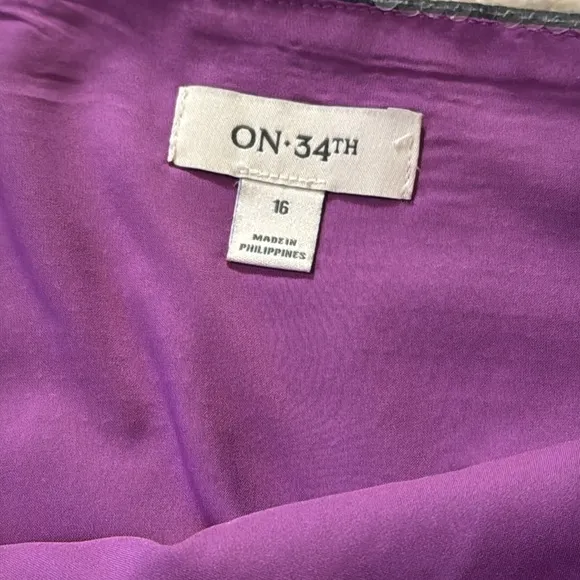 NWT On 34th Women's Mid-Rise Boardwalk-Stripe Sequined Mini Skirt size 16