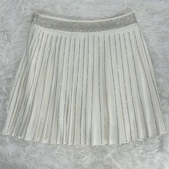 NWT Nylon Apparel White Rhinestone Pleated Flare Skort Large