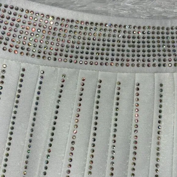 NWT Nylon Apparel White Rhinestone Pleated Flare Skort Large