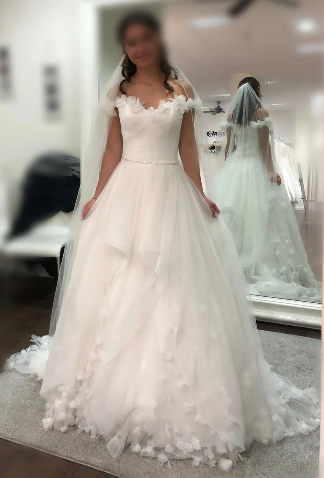 Off Shoulder Sleeve Ivory Wedding Dress