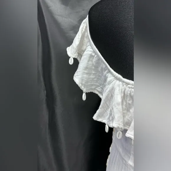 Off the shoulder summer dress with seashell details