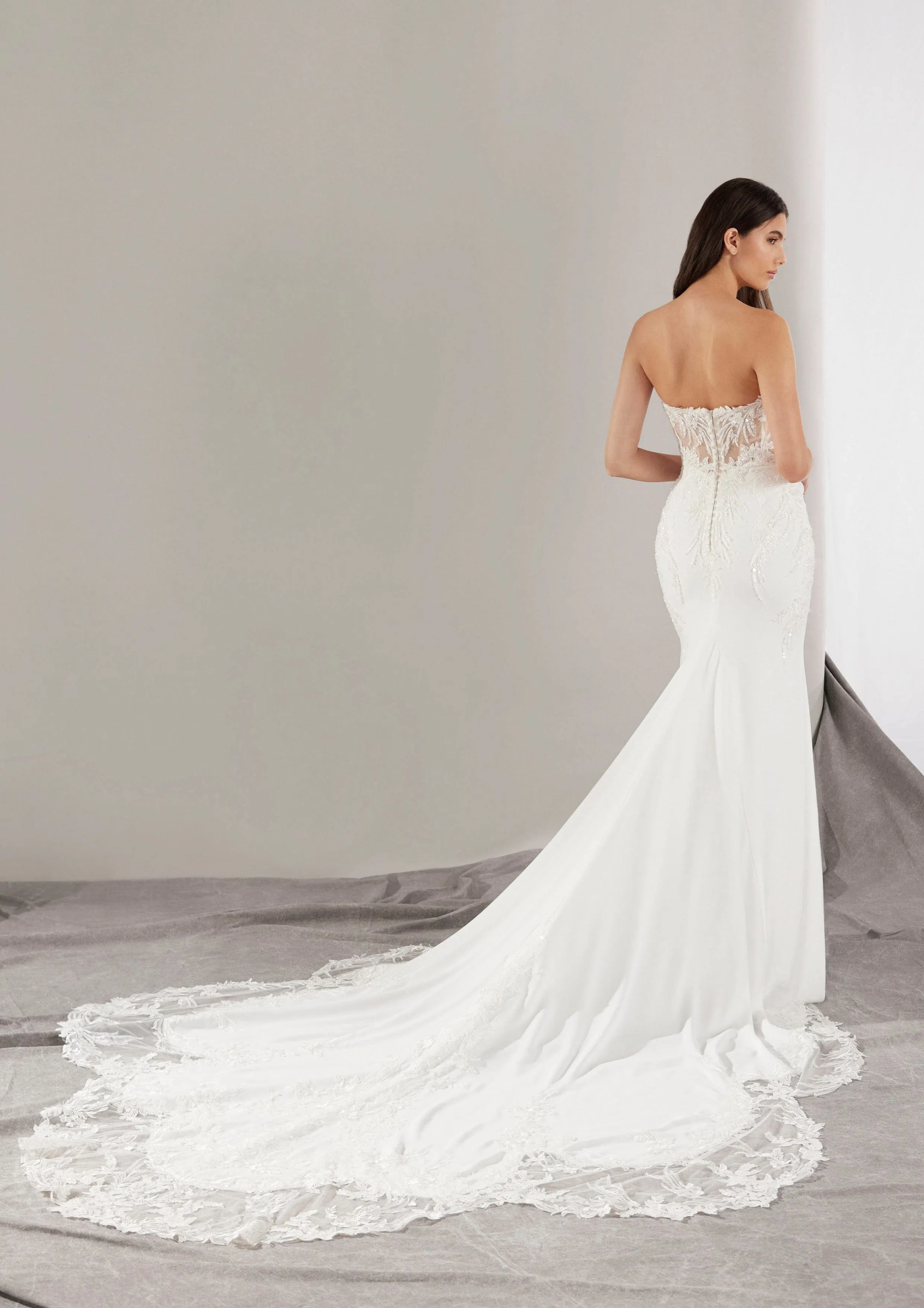 Pronovias: Bale