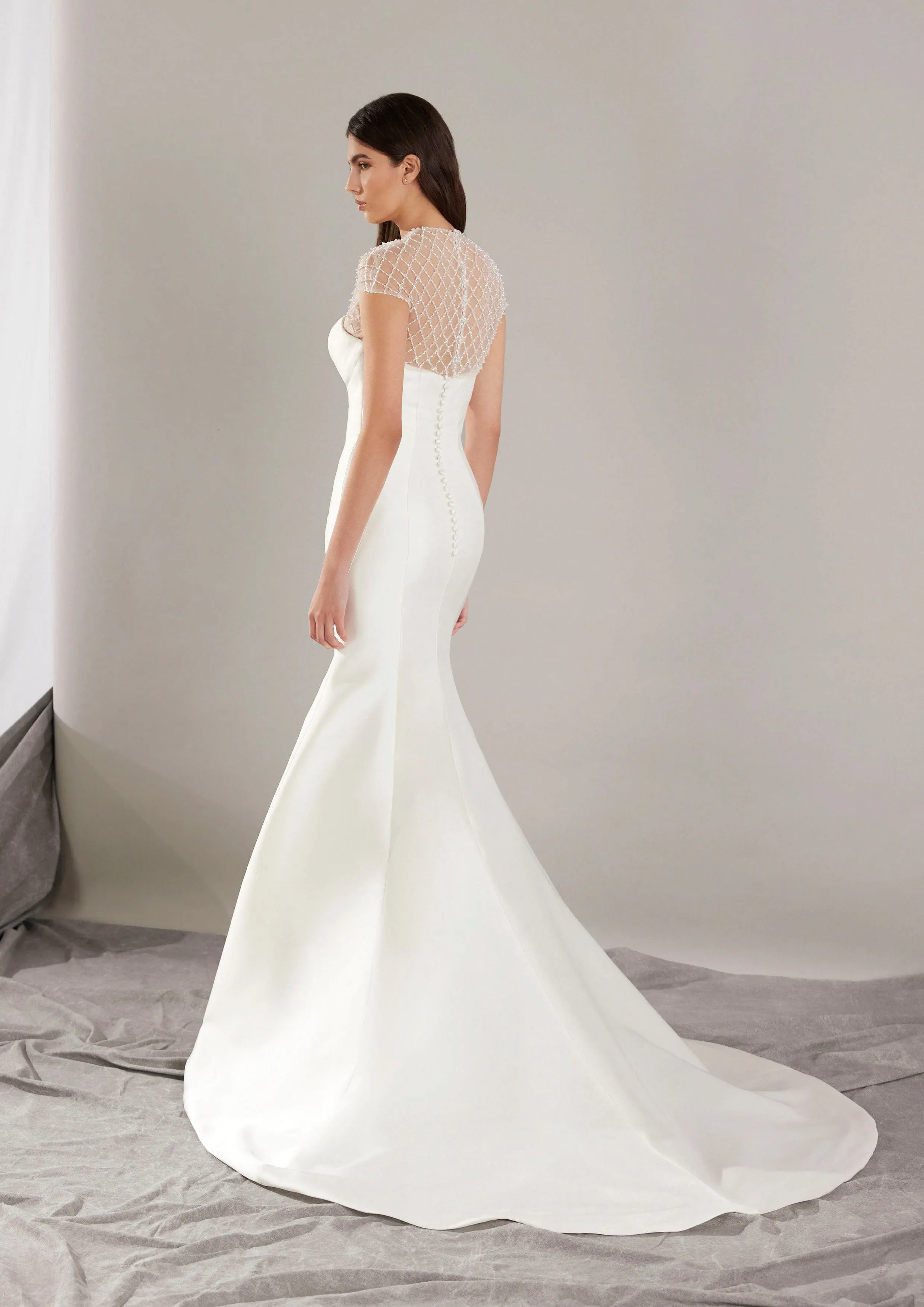 Pronovias: Dalvir