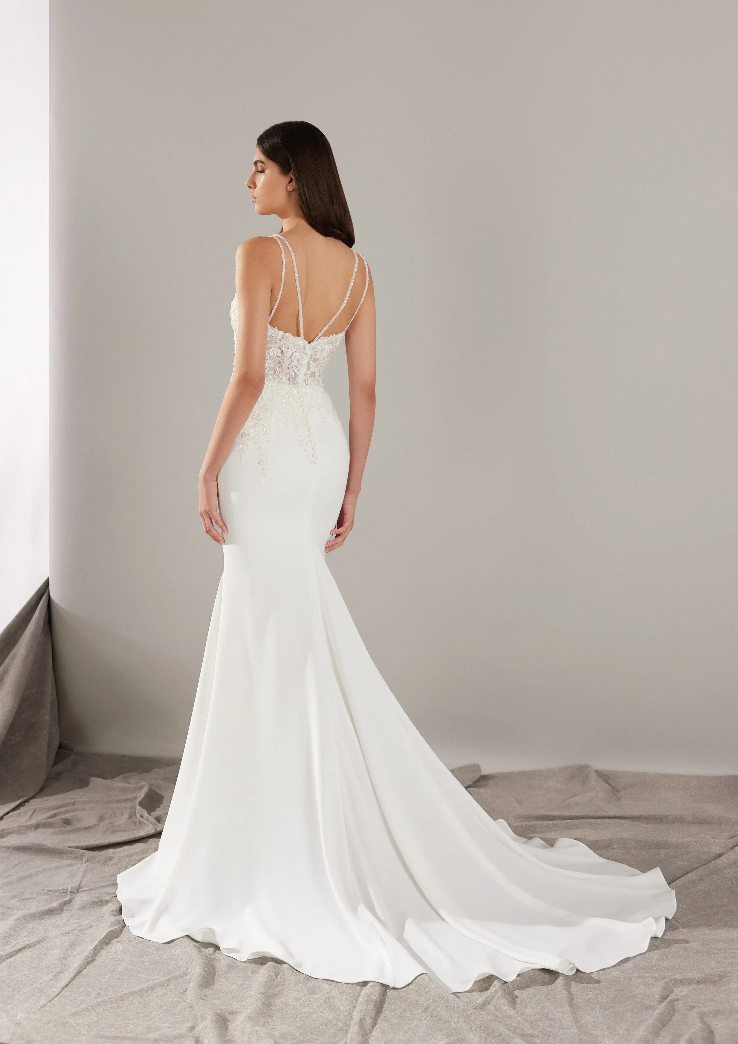 Pronovias: Leia