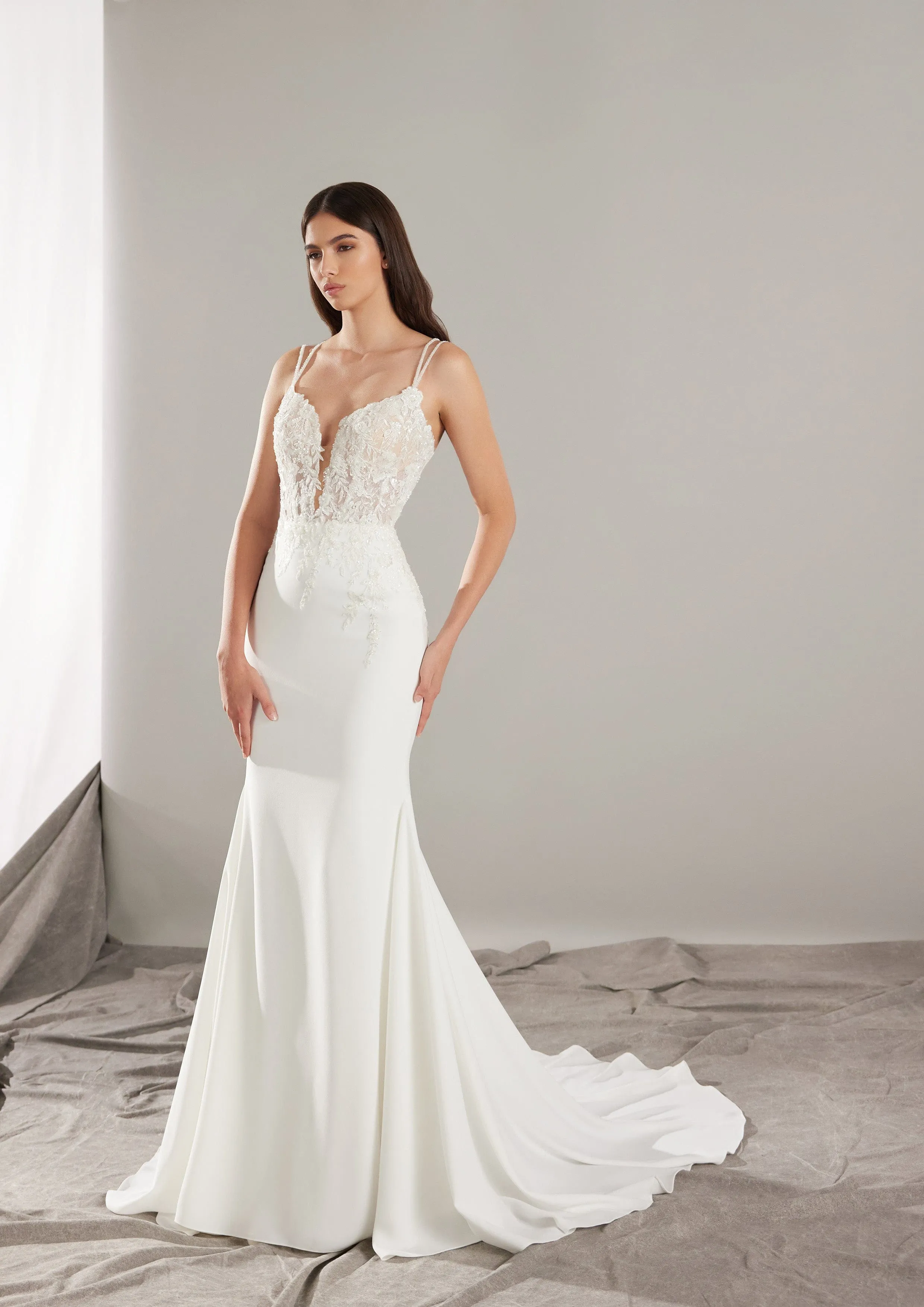 Pronovias: Leia