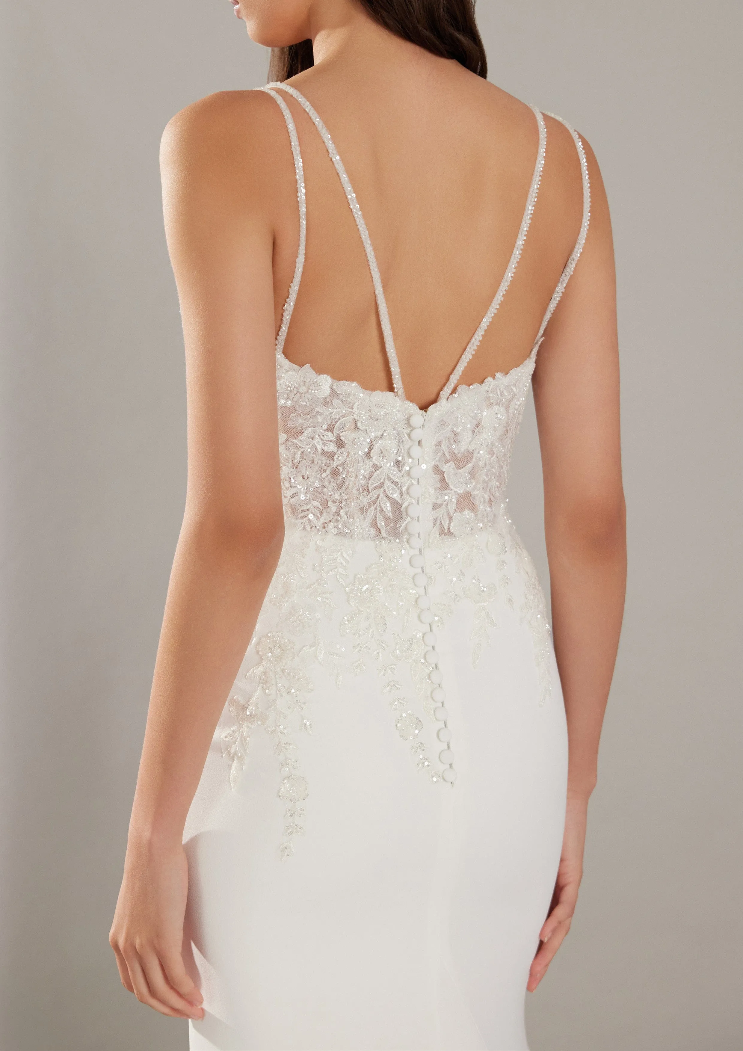 Pronovias: Leia