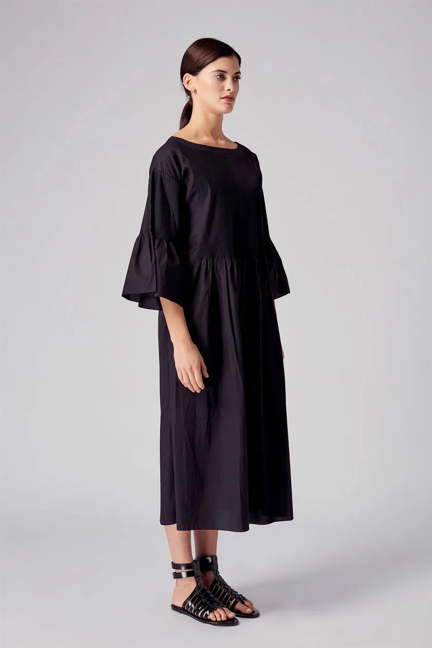 Rajesh Pratap Singh   I   Bayla peplum dress   Black  4BP-84 B  Women classic collection