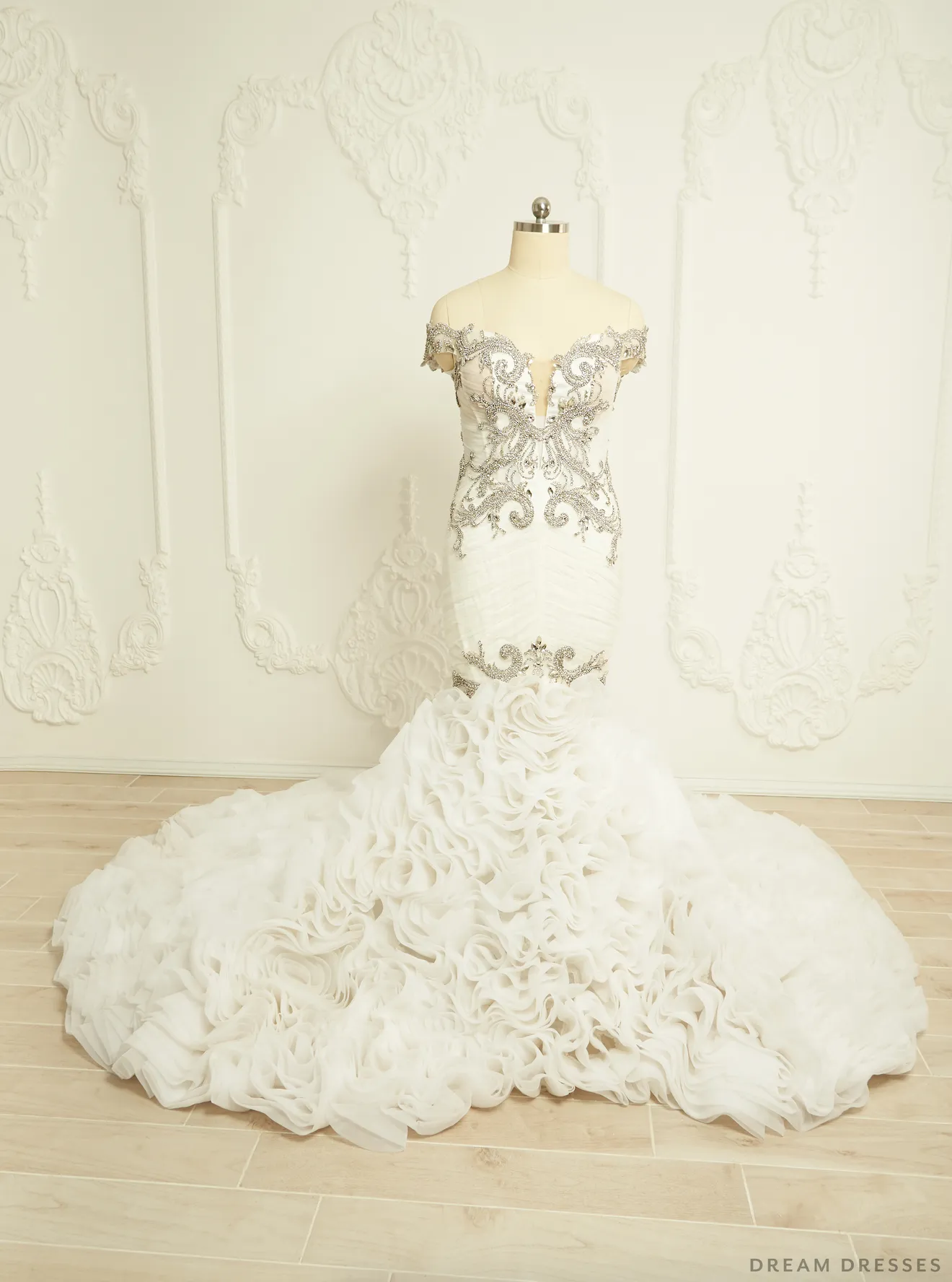 Rhinestones Mermaid Wedding Dress (#Sharina)