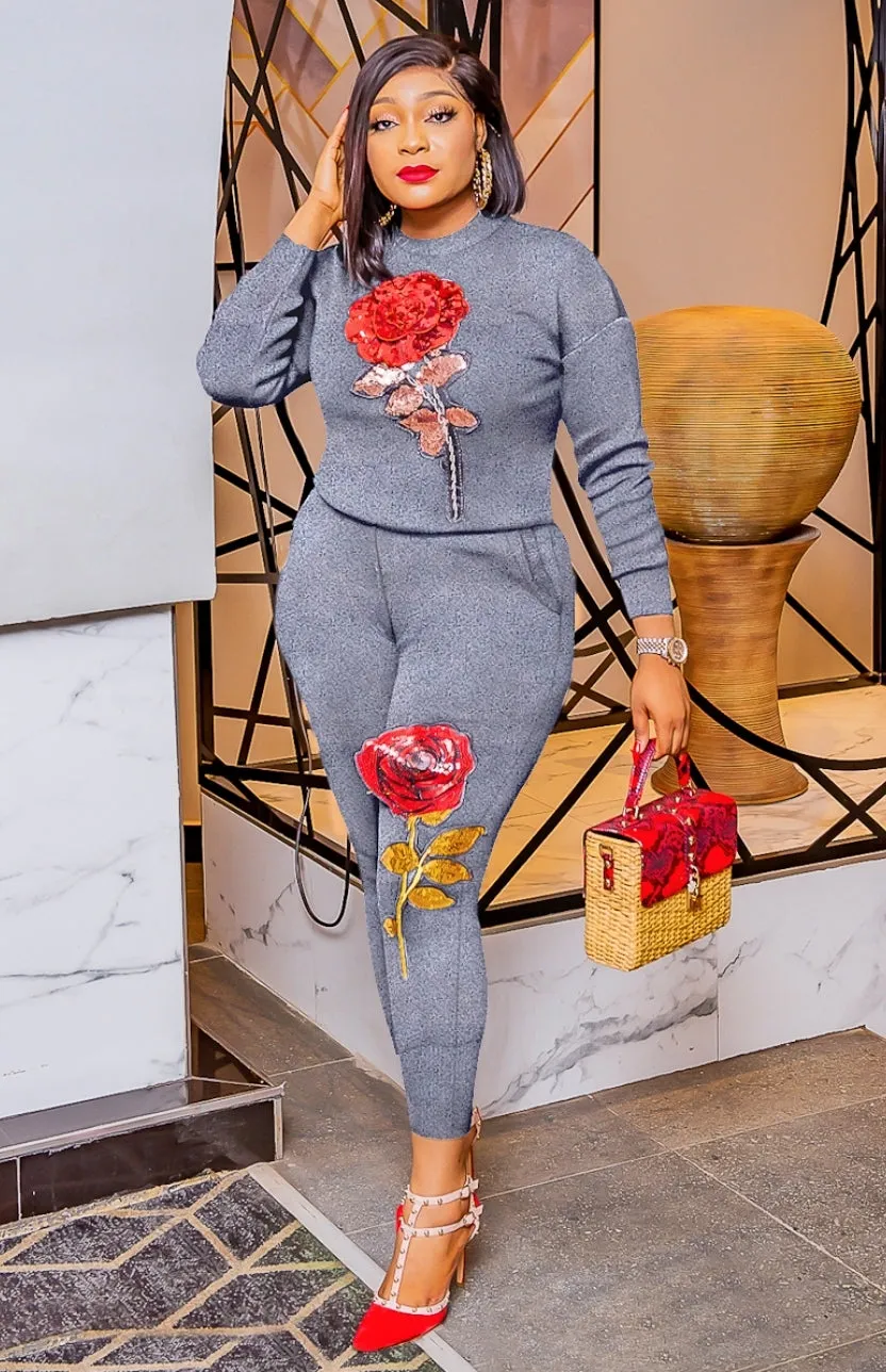 Roseanne- 2 pcs Sequin Sweater Tracksuit Set (NEW)