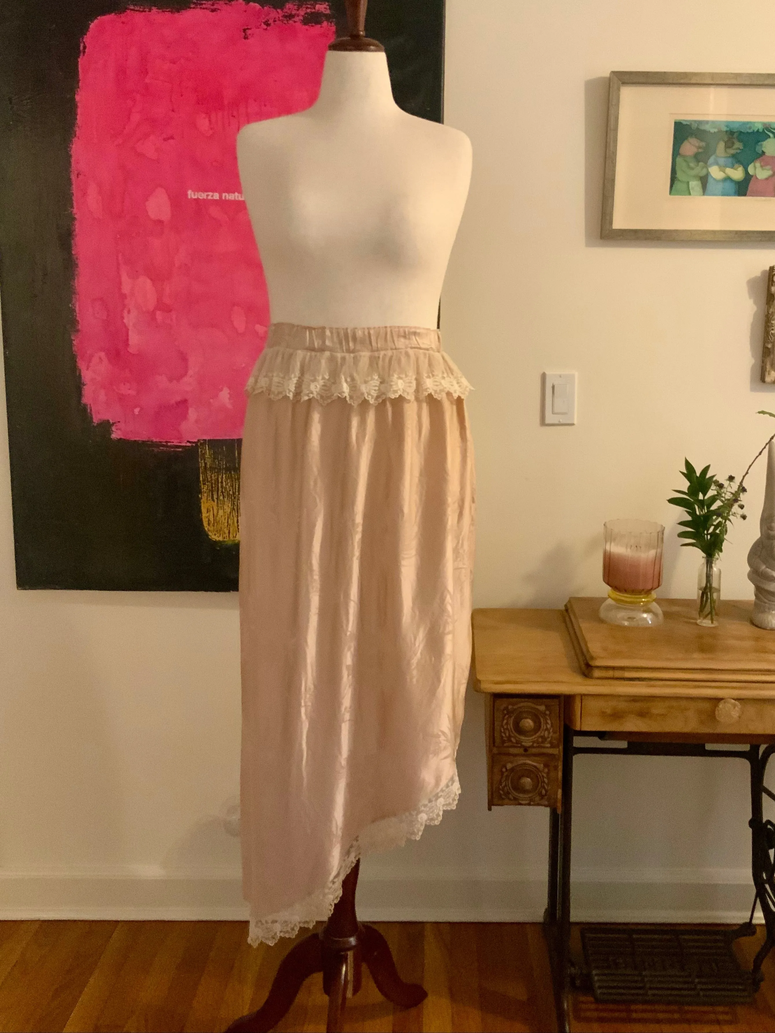 Satin Lace Skirt - 20s - 20W
