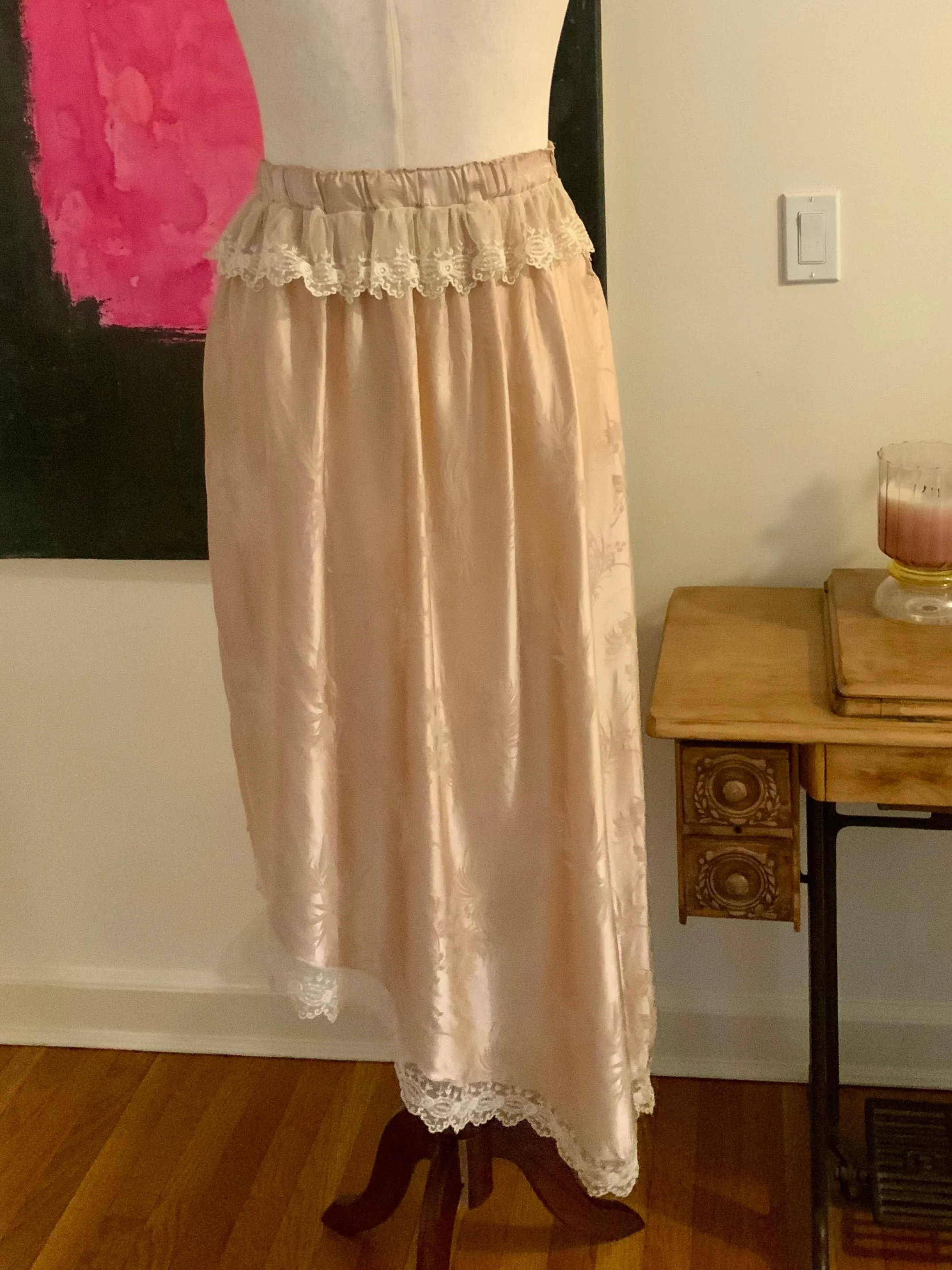 Satin Lace Skirt - 20s - 20W