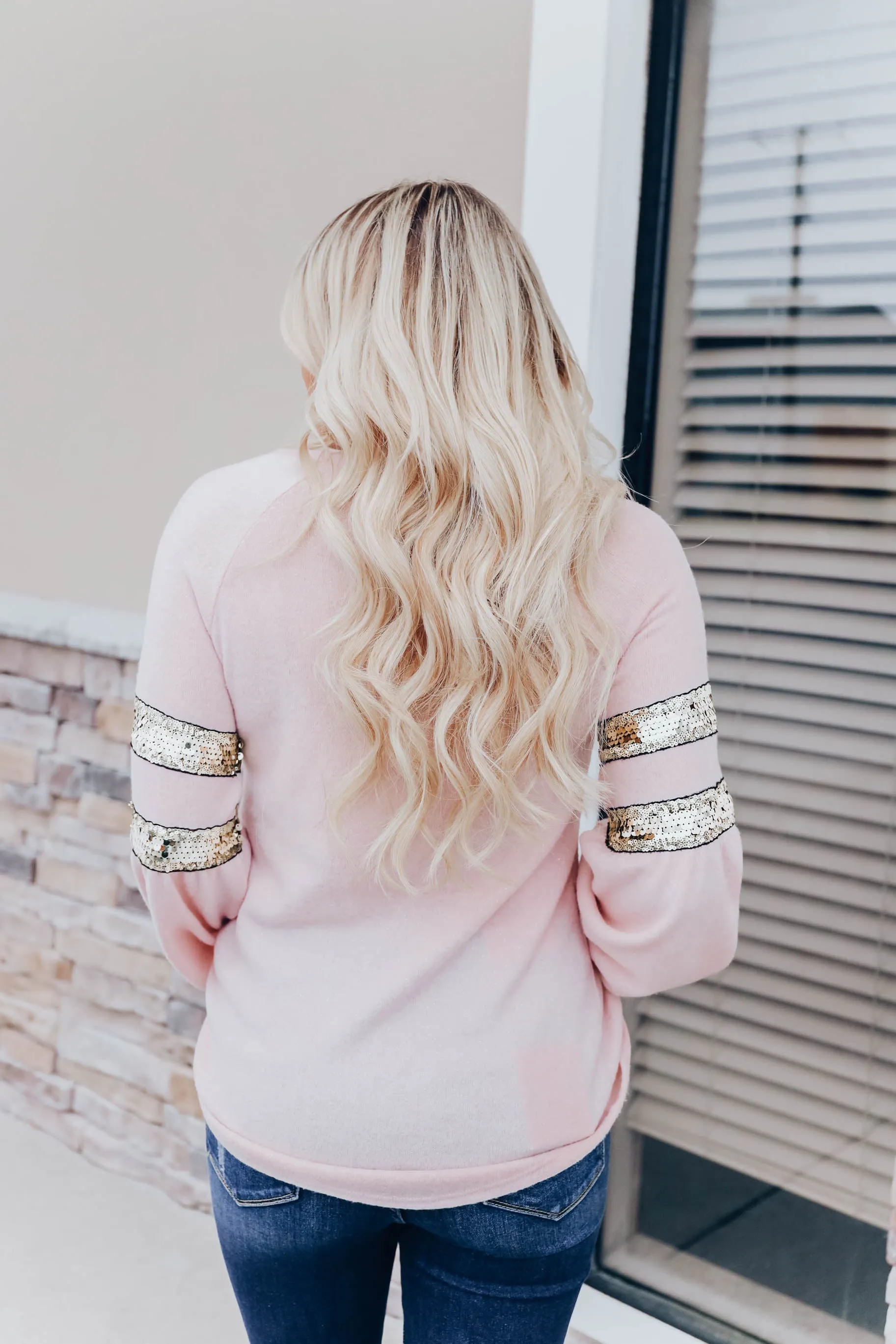 Shimmering Sequin Sweatshirt - Pink
