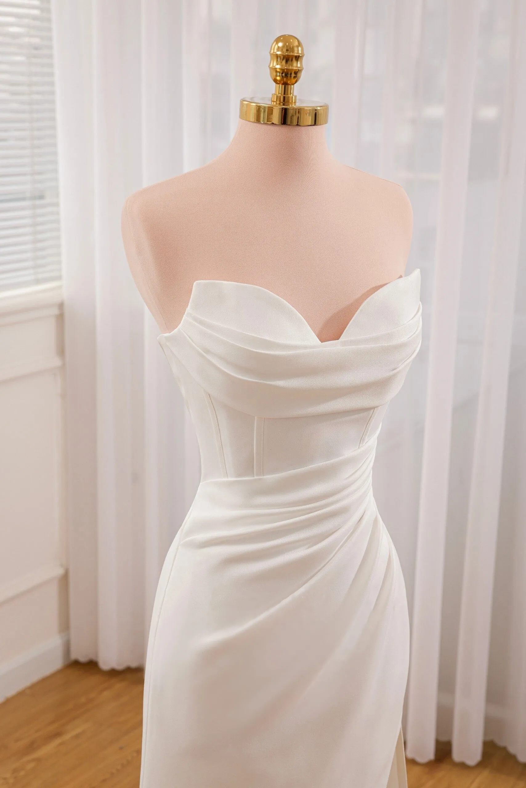 Sia | Mermaid Strapless Satin Wedding Dress With Convenient Detachable Skirt