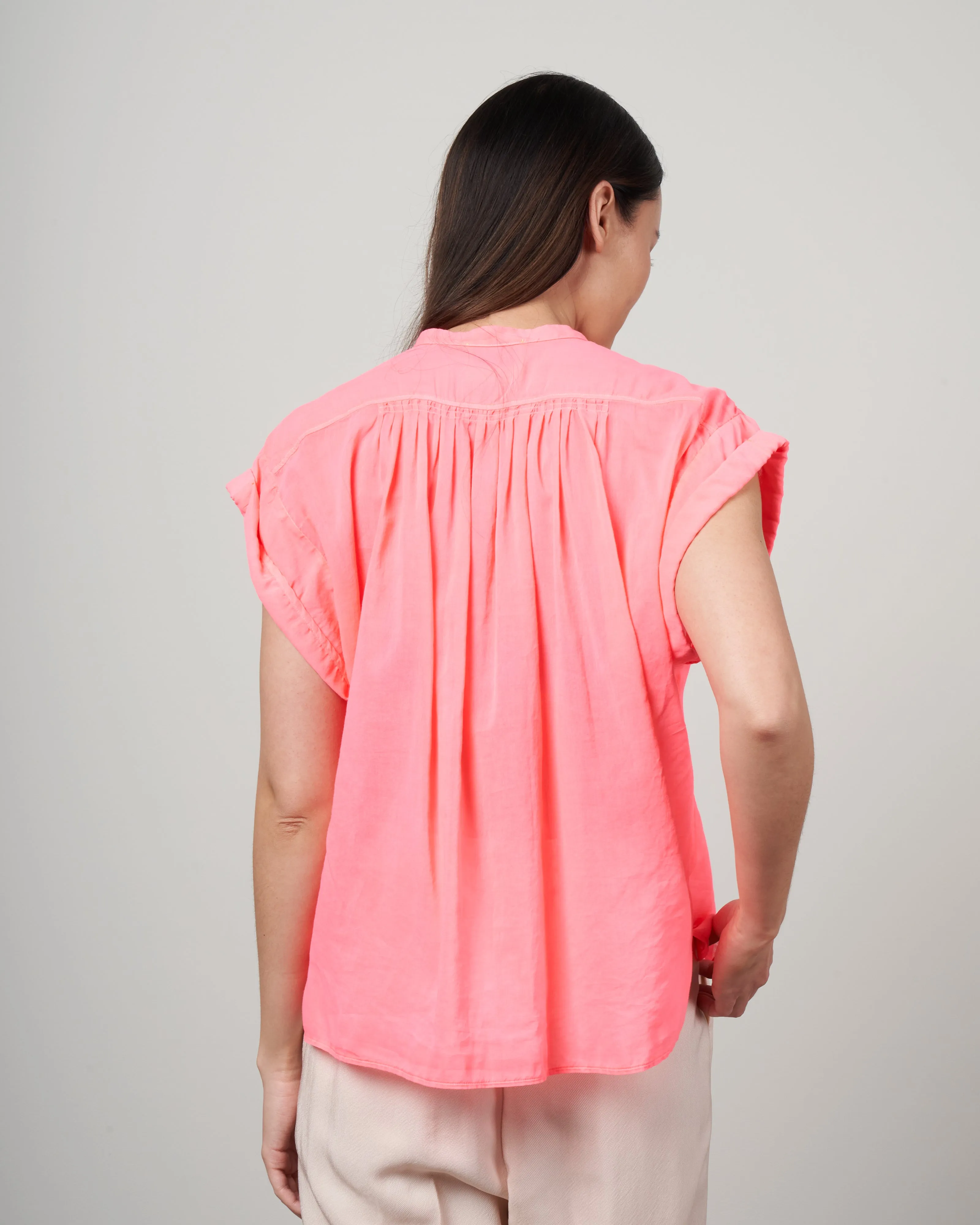 sleeveless top - pop star