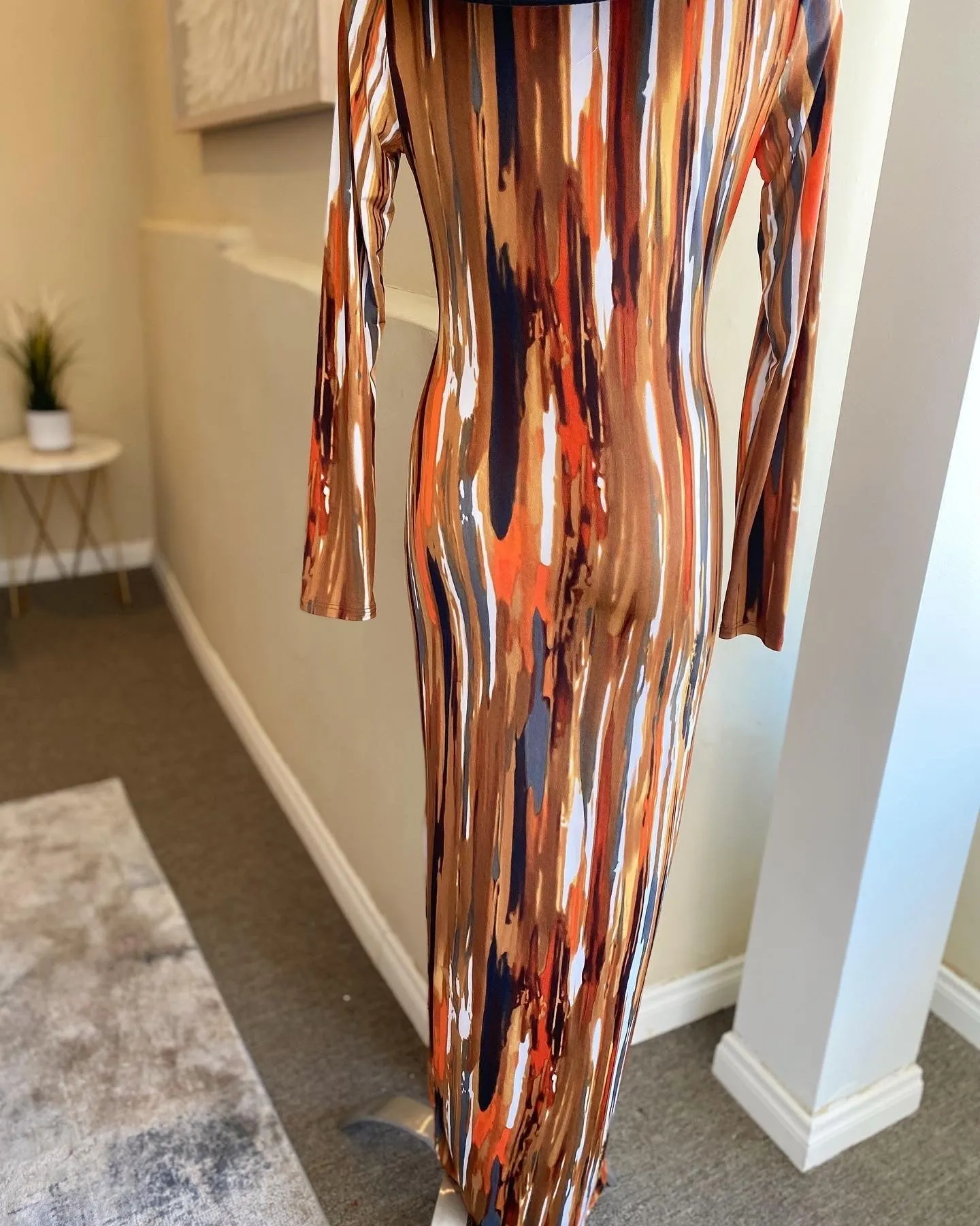 Venechia Print Deep V Pencil Dress