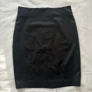 VINTAGE SATIN BEBE SKIRT