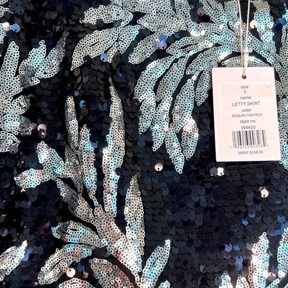 Walter Baker Letty Skirt in Sequin Fantasy, Black/ Silver, size 0 NWT