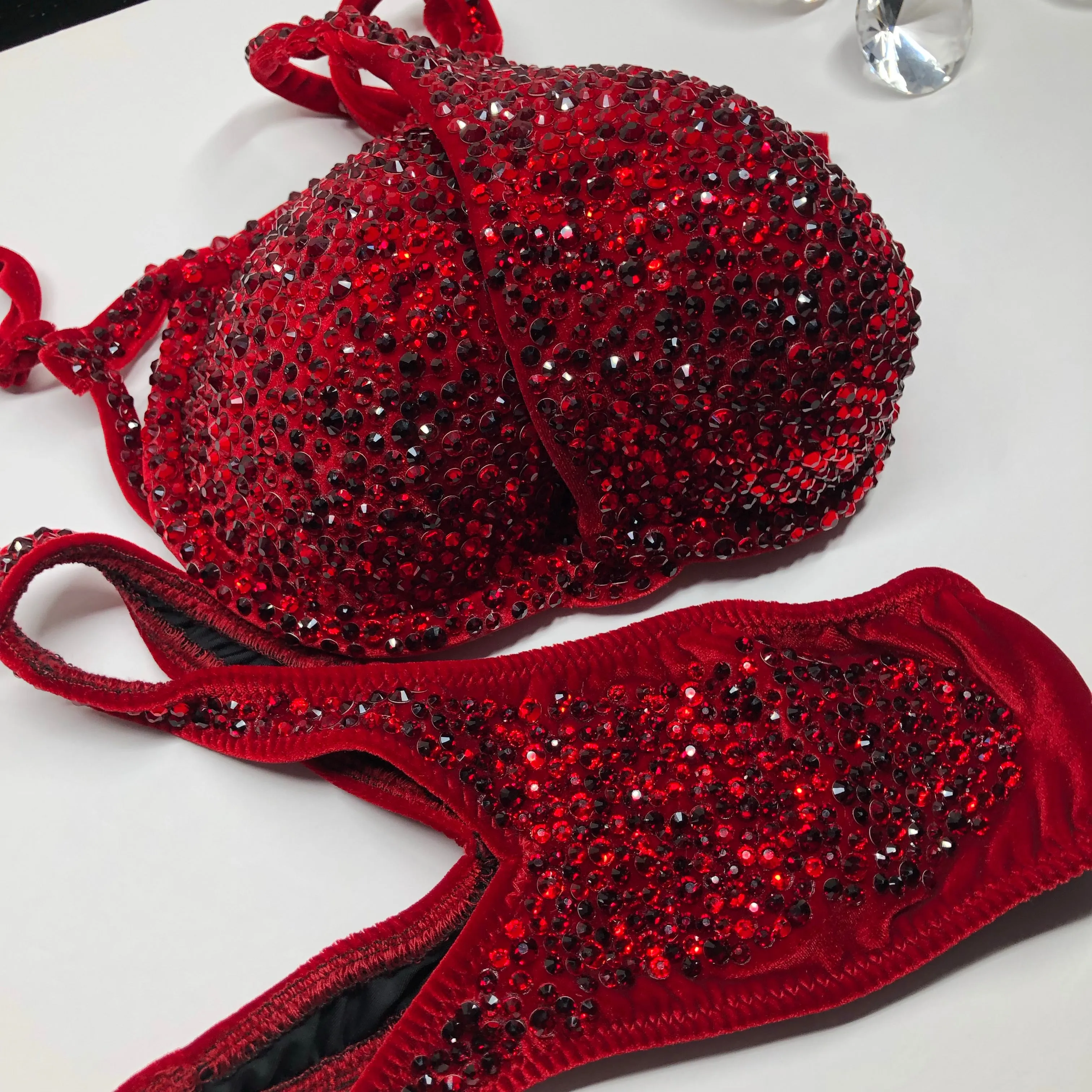 Wellness / Bra Top / RED Red Velvet
